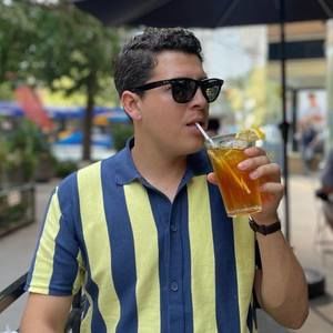 Meet your Posher, Benjamin